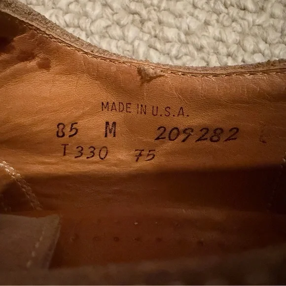 L.L.Bean Made in USA Suede Bucks Men’s 8.5 Tan Oxford Shoes - Picture 4 of 14